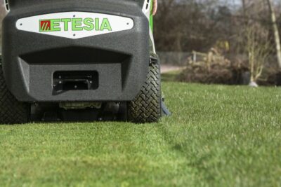 Etesia MKM BAHIA Benzine Zitmaaier + 85 cm maaidek