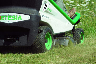 Etesia MKM BAHIA Benzine Zitmaaier + 85 cm maaidek