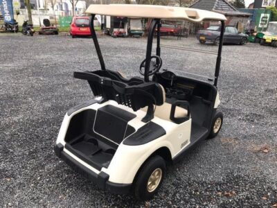 Ezgo RXV bj 2011 golfkar met nieuwe accuset kleur wit 48v