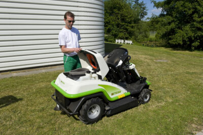 Etesia Attila SKD Ruwterreinmaaier/Zitmaaier