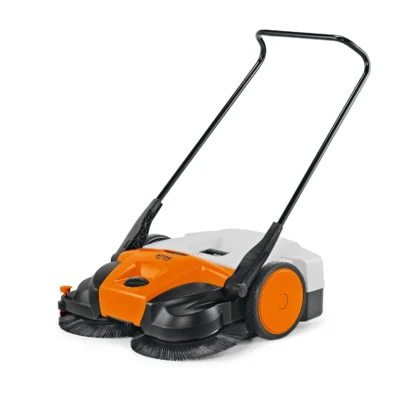 Stihl Mechanische Veegmachine KG 770 - Detuinmachine.nl