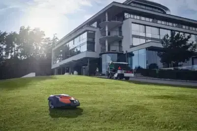 detuinmachine.nl - HUSQVARNA AUTOMOWER® 550 EPOS