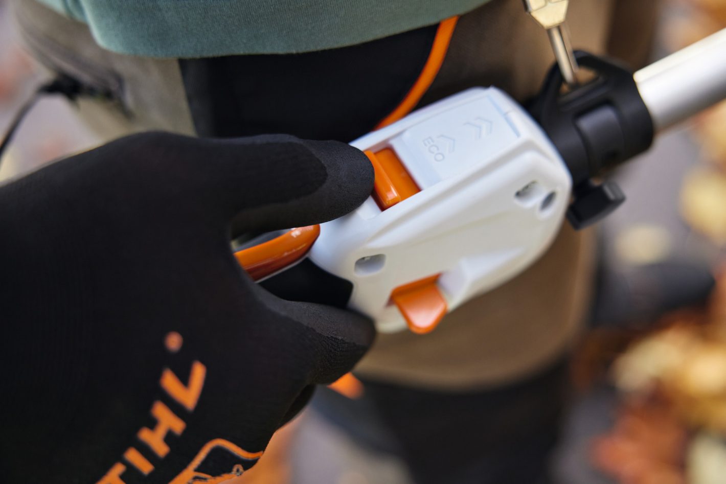 detuinmachine.nl - Stihl KMA 120 R