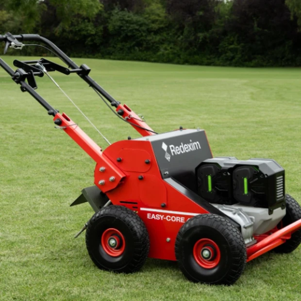 detuinmachine.nl - Redexim easy core 4E